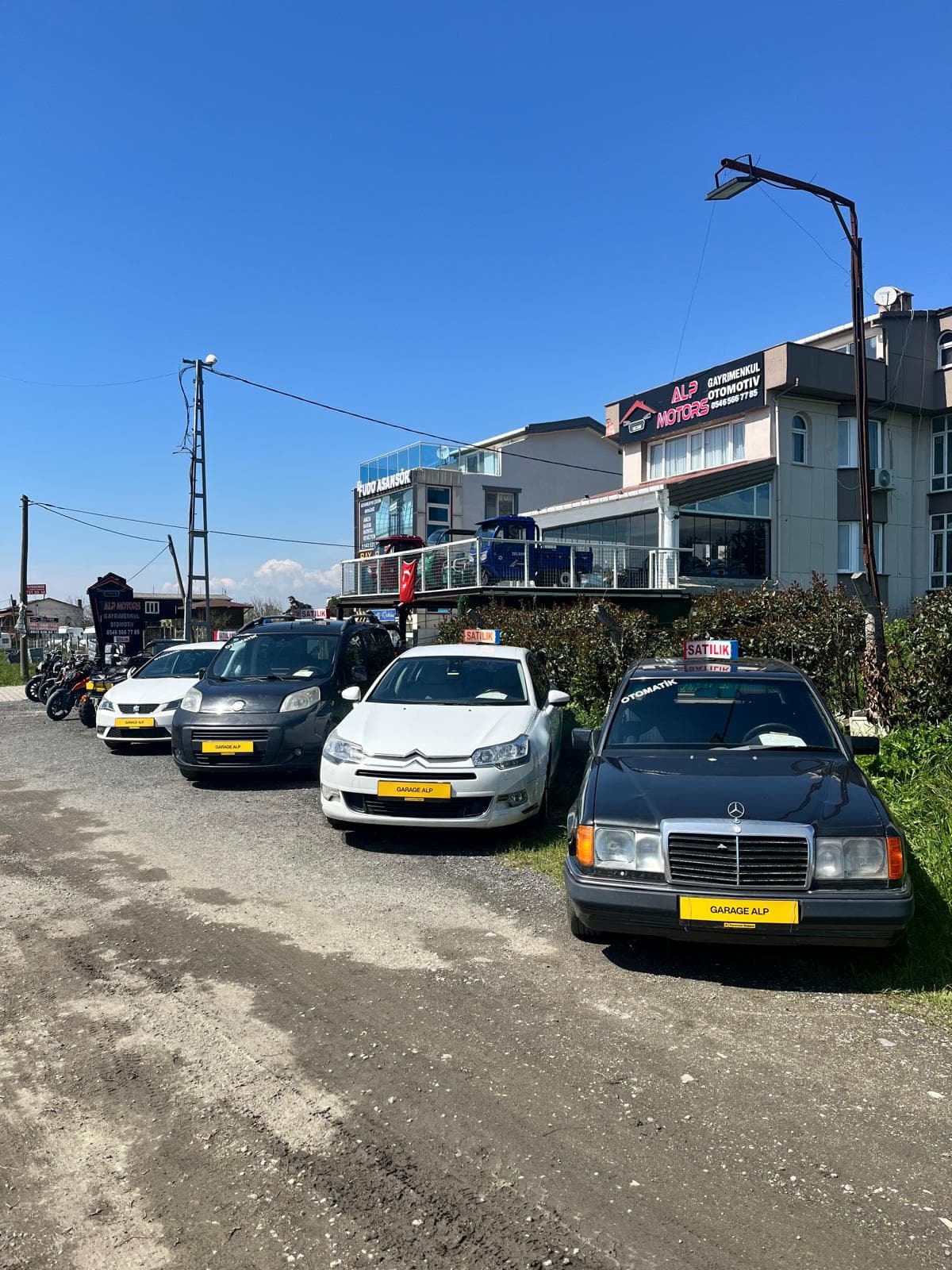 OTOMOBİL